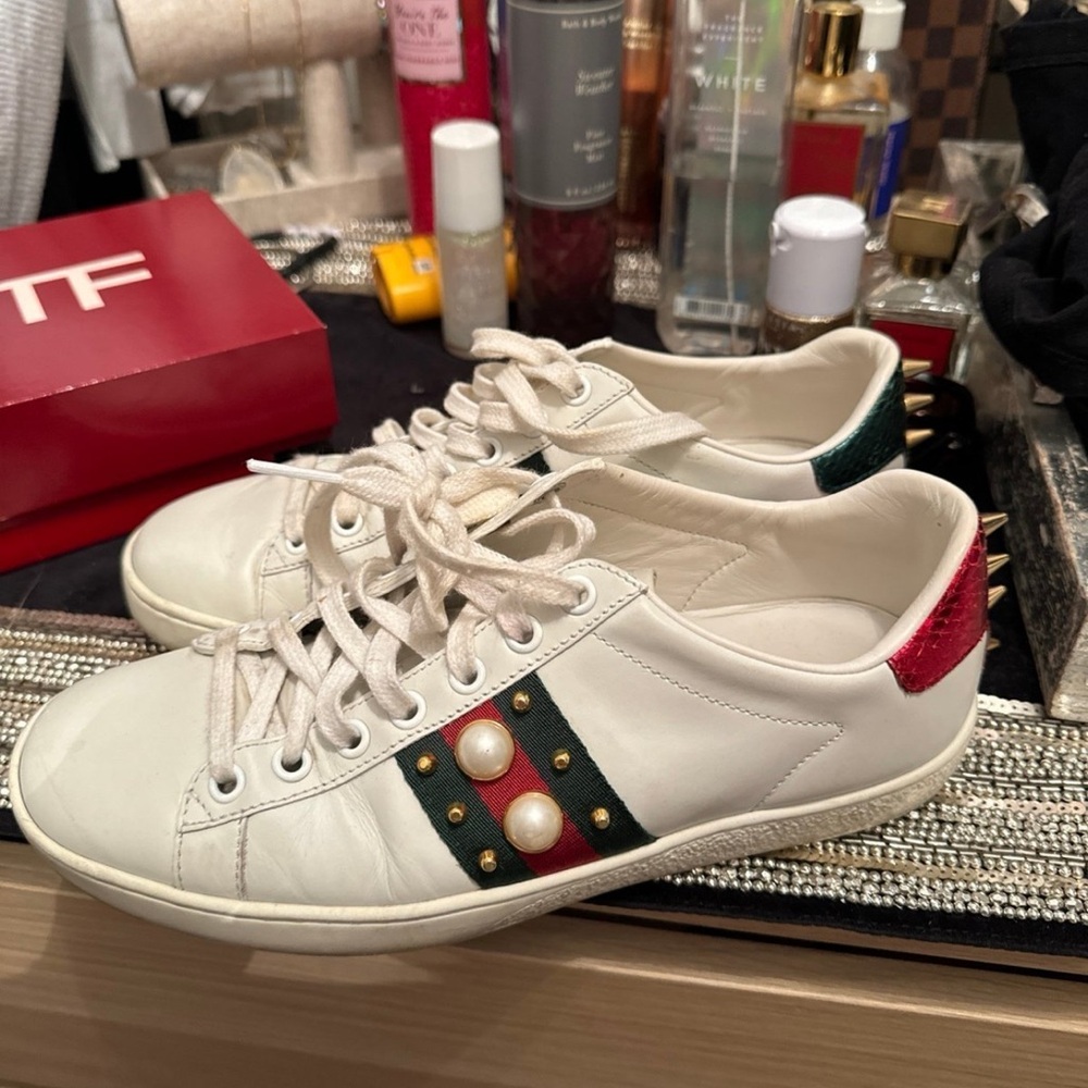 Gucci women’s sneaker